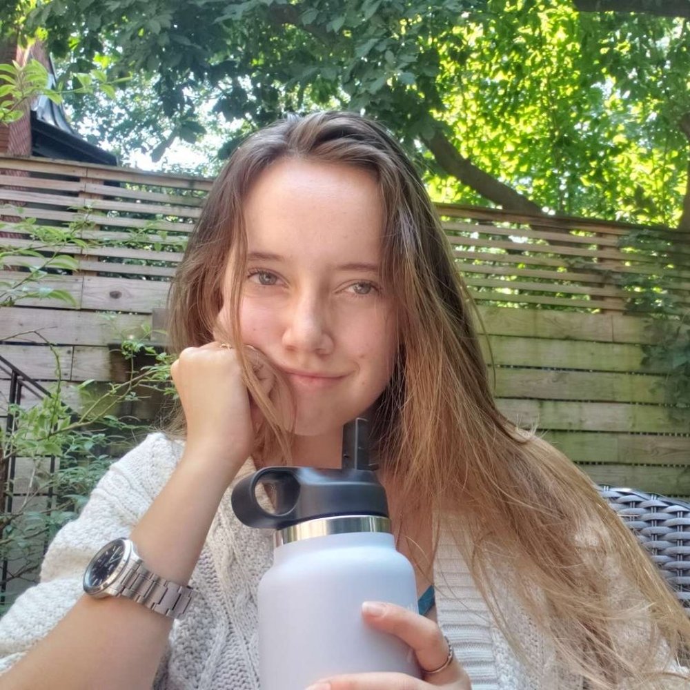 Meet your Posher, Sophia